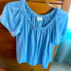 Thyme & Honey women’s S, strecthy knit cornflower blue, scoop neck top, worn 1x